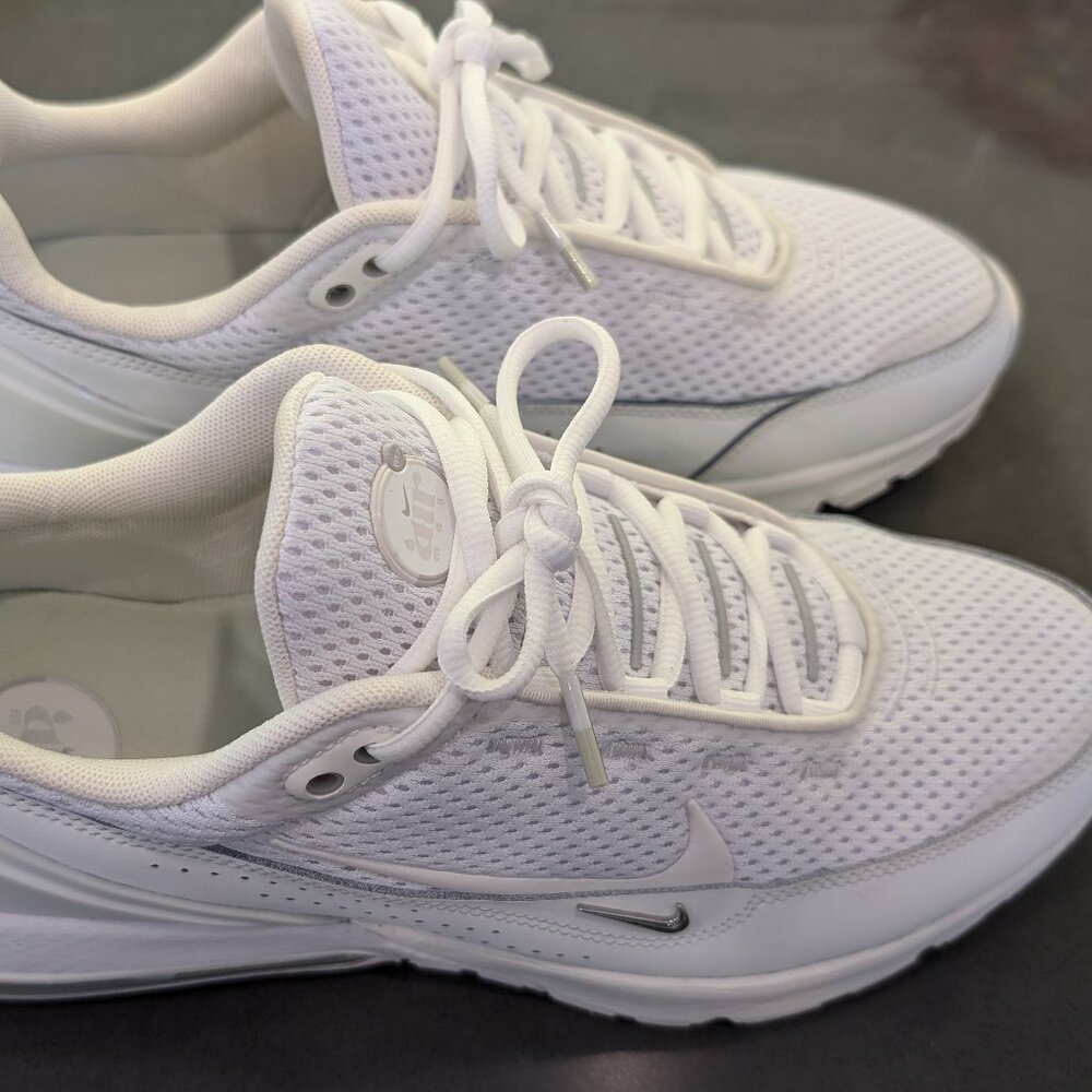Nike White Mesh Running Shoes